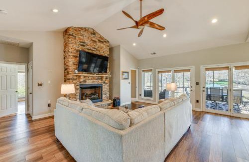 Terrell House | Waterfront Lake Norman Retreat with Dock and Hot Tub!