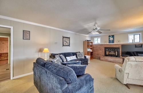 Ridgeway House | Waterfront/Lower Dam/Stunning Lake Wateree views! Near Buckhill Landing/Lugoff