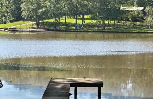 Eatonton House | Waterfront Luxury on Lake Sinclair with Wraparound Deck,and Fireplace