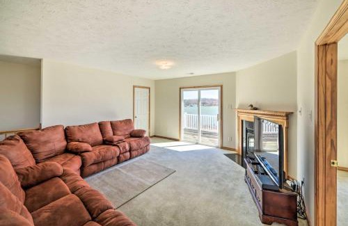 Mount Holly House | Waterfront Montross Home with Private Boat Slip!