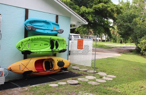 Fort Myers House | Waterfront Oasis: Heated Pool, Kayaks, Fishing, BBQ & Game Room