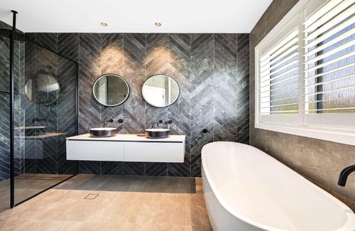 Chittaway Point House | 'Waterfront Oasis' by Accom Holidays