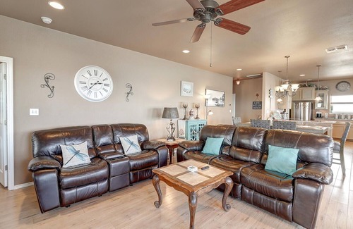 Taft House | Waterfront on Copano Bay with private pier! Hottub! Amazing views! Firepit!