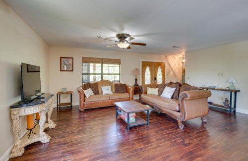 Pass Christian House | Waterfront Pass Christian Oasis about 2 Mi to Beach!
