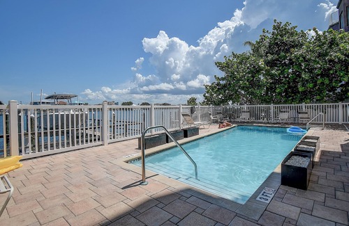 Clearwater Beach Condo | Waterfront, Pool, Prime Location - 504 Bay Harbor