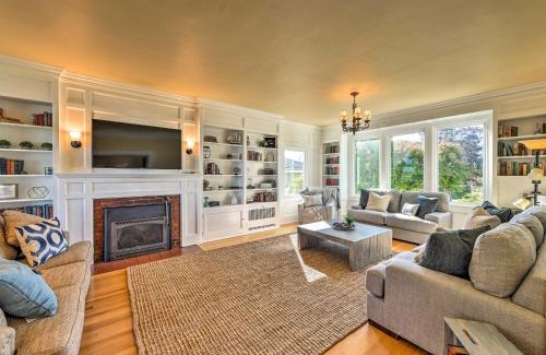 Port Angeles House | Waterfront Port Angeles Home with Harbor Views