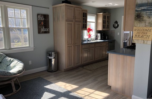 Osbornsville House | Waterfront property - On the Beach