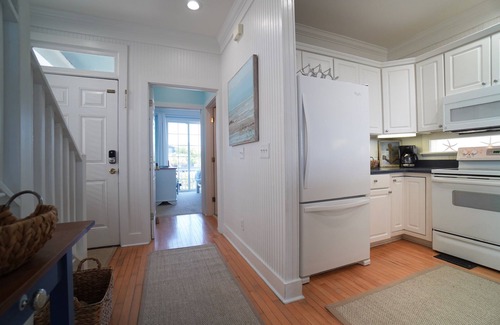 Bonito Boathouses House | Waterfront Property with Million Dollar Sunset Views!
