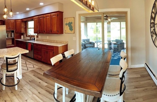 Warsaw House | Waterfront Property newly remodeled