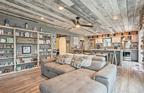 LaGrange County Cottage | Waterfront Retreat, 10 Mi to Dtwn Shipshewana