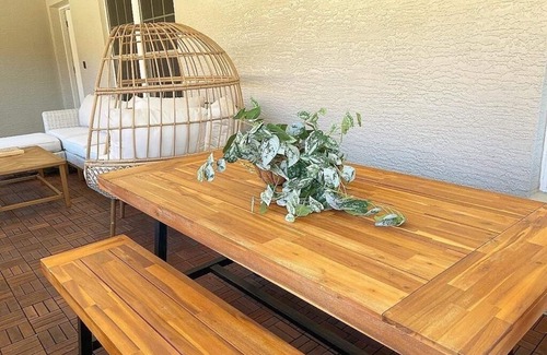 Homosassa Villa | Waterfront Retreat with Community Private Dock – Pet-Friendly!