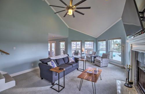 Barrett House | Waterfront San Jacinto River Home with Boat Slip!
