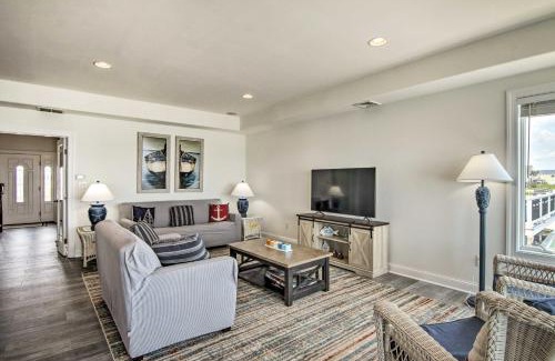 Green Creek Apartment | Waterfront Sanctuary with Panoramic Bay Views!