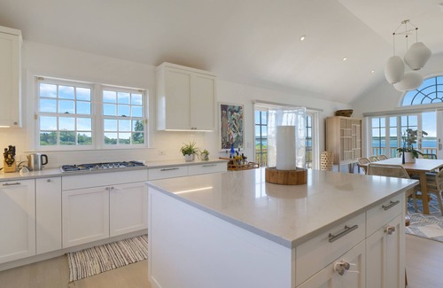 Montauk Villa | Waterfront Villa with Private Beach in Montauk