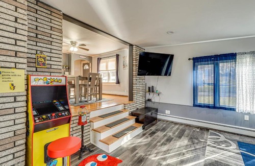 Wallkill House | Waterfront Wallkill Duplex Home with Fire Pits!