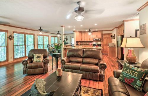 LaGrange House | Waterfront West Point Lake Cabin with Private Dock!