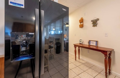 Ingles House | Waterfront with Hot tub and Dock, across from State Park boat Launch