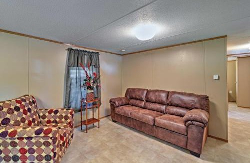 Waterloo House | Waterloo Home with Fire Pit - half Mi to Boat Ramp!