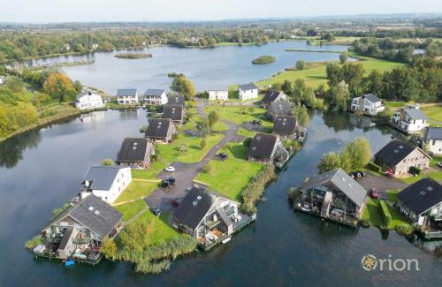 South Cerney House | Waters Edge 15, Kingsholm P