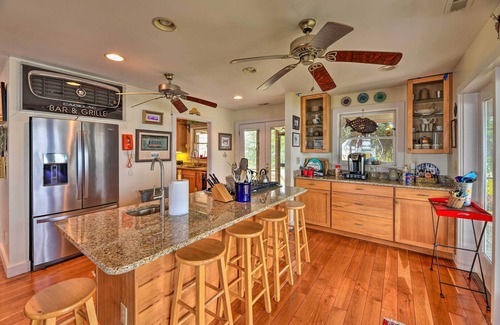 Belhaven House | Waterside Belhaven House & Cottage w/Porch & Dock