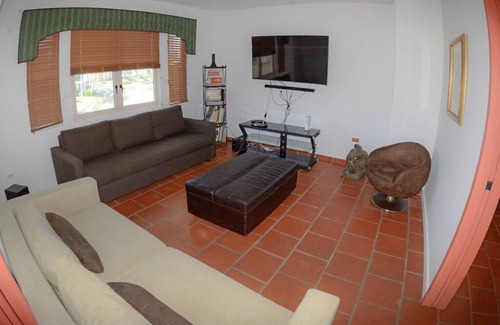 Cerro Gordo Villa | Waterview 2BR PLUS + 3 baths Villa Nurlan - DORADO
