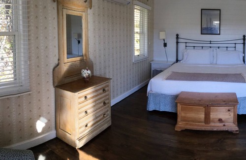 Menemsha Cottage | Waterview Cottage- New to VRBO! See the description for reviews!
