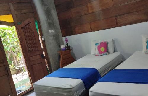 Watukarung Bed & Breakfast | Watukarung Ristu Homestay