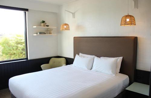 Waurn Ponds Hotel | Waurn Ponds Estate