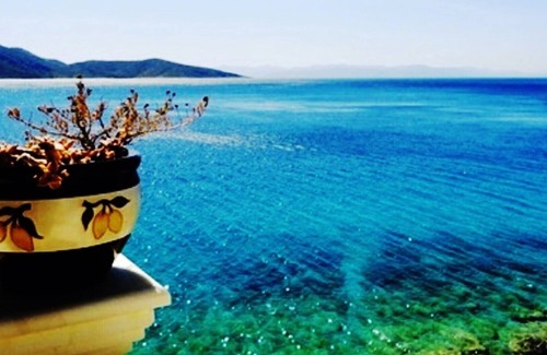Salamis House | Wavedance Accommodation (Posidonas)