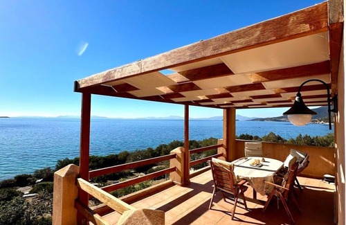 Karystos Villa | Wavefront Serenity - Exotic & Dreamy Getaway