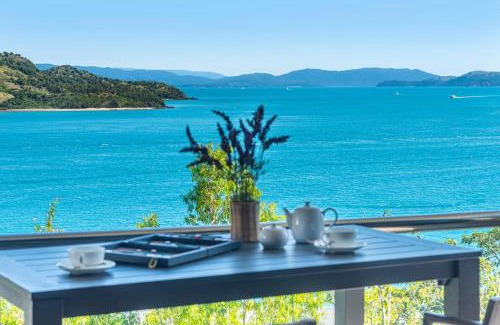 Hamilton Island Apartment | Waves 6 on Hamilton Island by HIHA