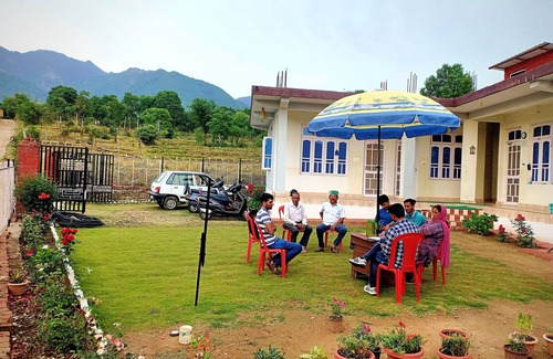 Gunehr House | We are at a distance of 2.5 km from the paragliding landing site.
