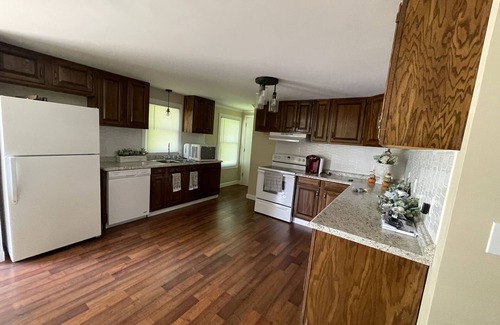 Sparta House | We are located in the beautiful blue ridge mountains