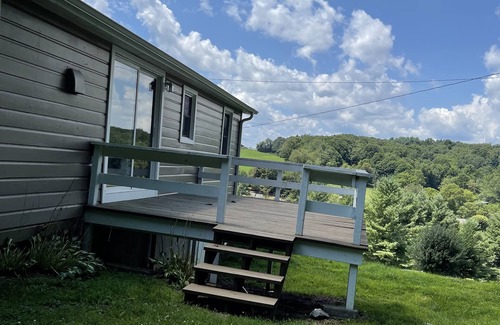 Sparta House | We are located in the beautiful blue ridge mountains