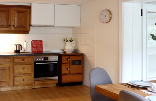 Sellinghausen Apartment | Welcoming apartment in Schmallenberg with balcony