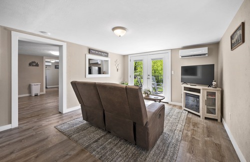 Wears Valley Ski Chalet | Wears Valley Getaway – Perfect for Relaxing!