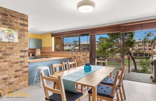 Nelson Bay Apartment | Weatherly Close Unit 1 at 12