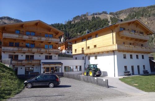 Obertilliach Apartment | Weberstube Weberhaus Zollhaus Zollstöckl