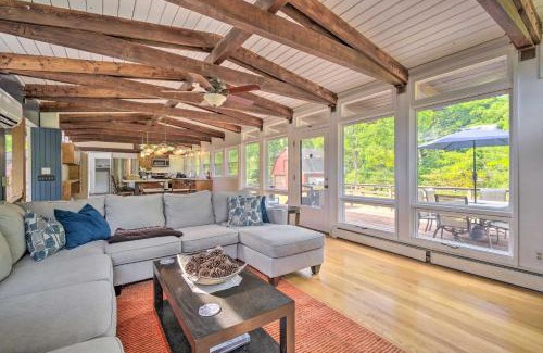 Webster House | Webster Home with Golf Simulator on 2 Acres!