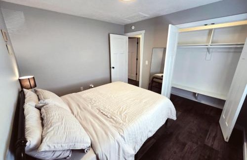 Midtown Apartment | Webster House is near North Hospital and Downtown