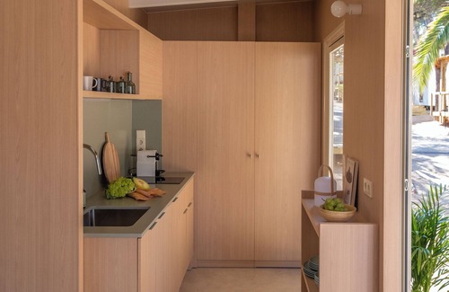 L'Escala RV Rental | Wecamp Cala Montgó