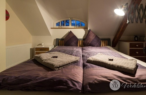 Sud Apartment | Wedelstam. Vacation on two levels. For up to 5 people