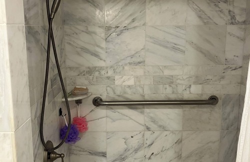 Caldwell House | Weekend Get-A-Way/Game Day Sleep-Over/BBQ Trail Local Central. We've Got it All!