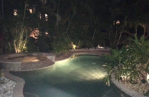 Holmes Beach House | Weekly Discounts! Exceptional Rating-A Pearl of a Beach Home- private pool & spa