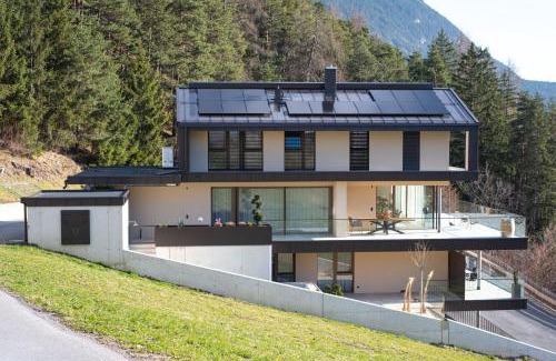 Arzl im Piztal Apartment | Wein Neururer