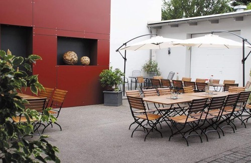 Schweich Bed & Breakfast | Weinatrium Wallerath OHG - double room with shower and toilet