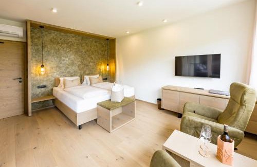 Eichberg-Trautenburg House | Weingut-Wohlfühlzimmer Adam-Lieleg