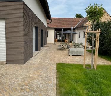 Feuersbrunn Apartment | Weinmanufaktur Nourani