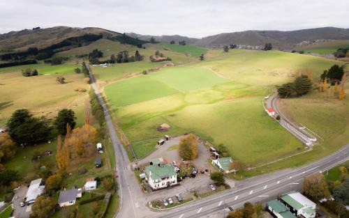 Waikari House | Weka Pass Cottages 3 by Tiny Away