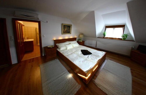 Mecseknadasd House | Wekler Családi Pincészet és Panzió